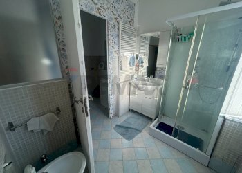 Bagno - Trilocale VIA VIGGIU'
 
18, Saltrio - foto 18