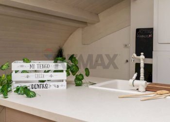 Dettagli - Attico Via Salvo D'Acquisto
 
3, San Giovanni la Punta - foto 7