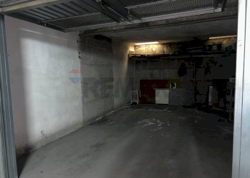 Parcheggio - Attic Via Salvo D'Acquisto
 
3, San Giovanni la Punta - photo 54