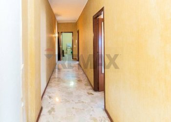 Hall / corridoio - Trilocale Via Monti Iblei
 
1, Catania - foto 5