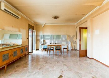 Sala da pranzo - Trilocale Via Monti Iblei
 
1, Catania - foto 6