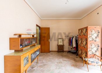 Soggiorno - Trilocale Via Monti Iblei
 
1, Catania - foto 16