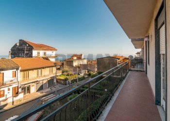 Balcone - Quadrilocale Via S. Ten. Nicolosi
 
3, San Giovanni la Punta - foto 16