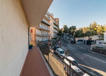 Balcone - Quadrilocale Via S. Ten. Nicolosi
 
3, San Giovanni la Punta - foto 17
