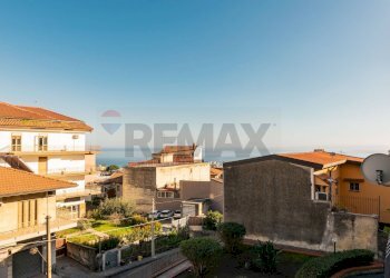 Edificio all\'aperto - Quadrilocale Via S. Ten. Nicolosi
 
3, San Giovanni la Punta - foto 20