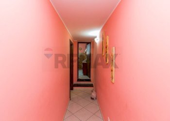 Hall / corridoio - Casa semi indipendente via Nazionale Guardia
274, Acireale - foto 13