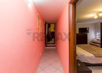 Hall / corridoio - Casa semi indipendente via Nazionale Guardia
274, Acireale - foto 23