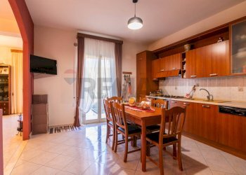 Cucina - Casa indipendente Via Francesco Messina
 
56, Linguaglossa - foto 8