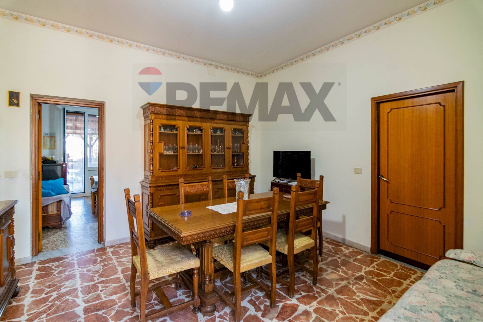 Sala da pranzo - Casa semi indipendente VIA GRAZIA
 
32, Pedara - foto 3