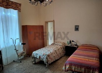 Camera / camera da letto - Casa semi indipendente VIA GRAZIA
 
32, Pedara - foto 8