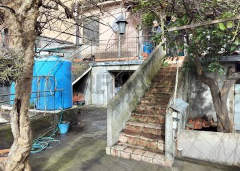 Scale - Casa semi indipendente VIA GRAZIA
 
32, Pedara - foto 13