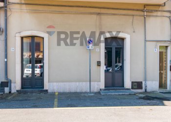 Edificio all\'aperto - Semi-detached house VIA GRAZIA
 
32, Pedara - photo 1