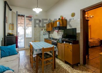 Cucina - Semi-detached house VIA GRAZIA
 
32, Pedara - photo 5