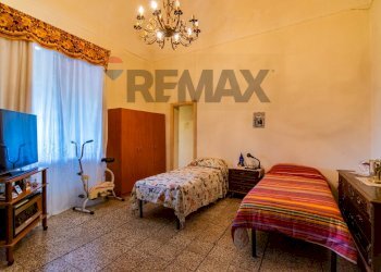 Camera / camera da letto - Semi-detached house VIA GRAZIA
 
32, Pedara - photo 10