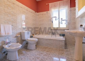 Bagno - Casa indipendente Via Francesco Messina
 
56, Linguaglossa - foto 19