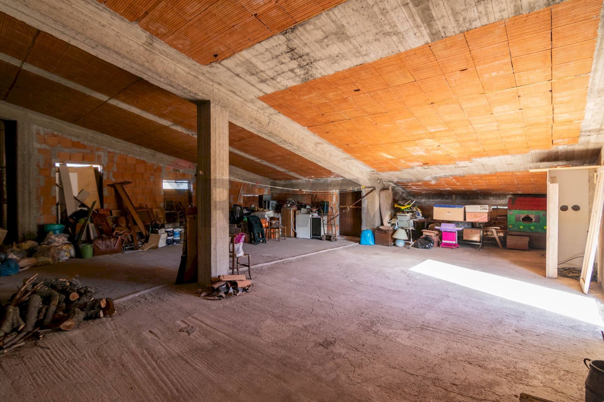 Parcheggio - Casa indipendente Via Francesco Messina
 
56, Linguaglossa - foto 2