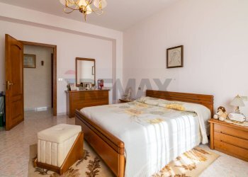 Camera / camera da letto - Casa indipendente Via Francesco Messina
 
56, Linguaglossa - foto 33