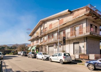 Edificio all\'aperto - Casa indipendente Via Francesco Messina
 
56, Linguaglossa - foto 39