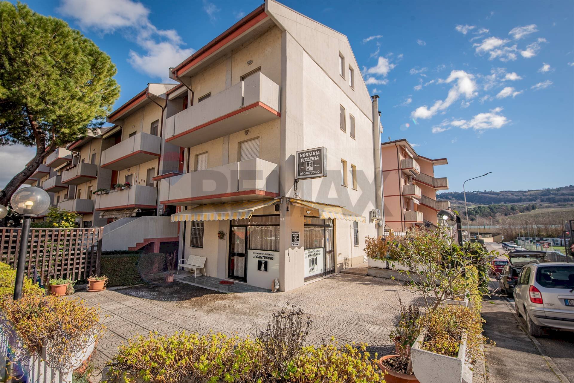 Edificio all\'aperto - Locale Commerciale Via dello sport, Castelplanio - foto 1