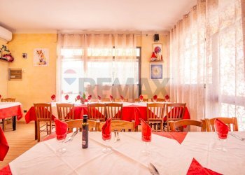 Sala da pranzo - Locale Commerciale Via dello sport, Castelplanio - foto 5