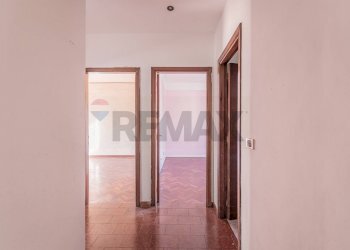 Hall / corridoio - Appartamento Via Umbria
 
5, Cupramontana - foto 8