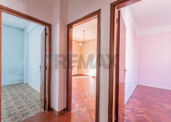 Hall / corridoio - Appartamento Via Umbria
 
5, Cupramontana - foto 9