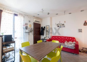 Sala da pranzo - Quadrilocale via bolzano
 
3b, Colli al Metauro - foto 2