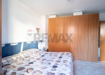 Camera / camera da letto - Quadrilocale via bolzano
 
3b, Colli al Metauro - foto 8