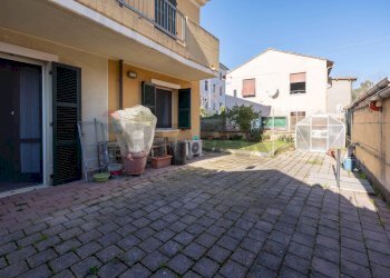 Terrazza - Quadrilocale via bolzano
 
3b, Colli al Metauro - foto 12