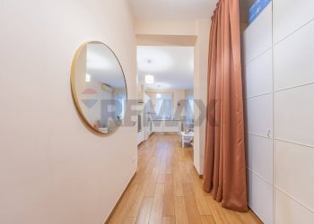 Hall / corridoio - Bilocale Via Dei Campi Flegrei
 
61, Roma - foto 2