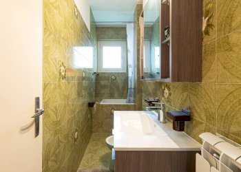 Bagno - Quadrilocale Via Adolfo Levier
 
23, Trieste - foto 15