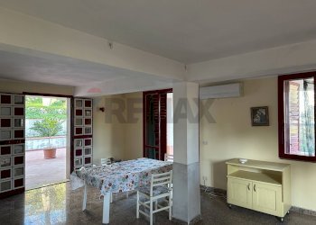 Sala da pranzo - Villa via del gambero
 
6, Augusta - foto 18