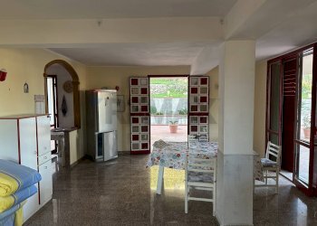 Sala da pranzo - Villa via del gambero
 
6, Augusta - foto 19