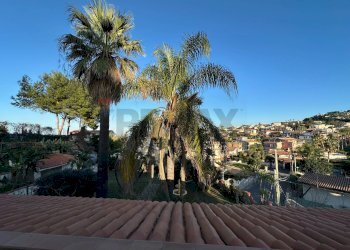 Edificio all\'aperto - Villa via del gambero
 
6, Augusta - foto 23