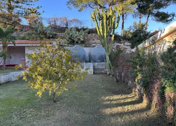 Giardino - Villa via del gambero
 
6, Augusta - foto 38