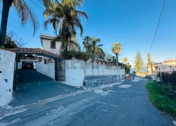 Casa all\'aperto - Villa via del gambero
 
6, Augusta - foto 46