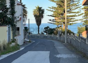 Vista dell\'acqua - Villa via del gambero
 
6, Augusta - foto 51