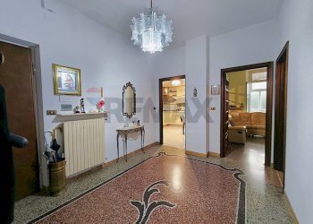 Hall / corridoio - Quadrilocale Via Doninzetti
 
8, Savona - foto 16