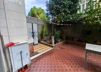 Terrazza - Quadrilocale Via Doninzetti
 
8, Savona - foto 24