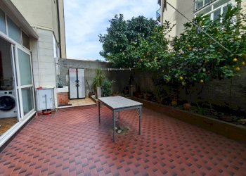 Terrazza - Quadrilocale Via Doninzetti
 
8, Savona - foto 30