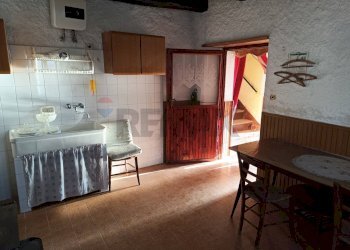 Cucina - Casa semi indipendente Località Acque, Mallare - foto 18