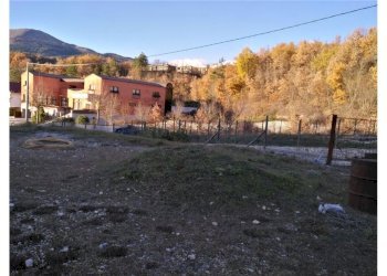 Vista delle montagne - Terreno edificabile via valle perchiana
 
snc, L'Aquila - foto 12