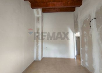 Stanza vuota - Terreno edificabile via valle perchiana
 
snc, L'Aquila - foto 28