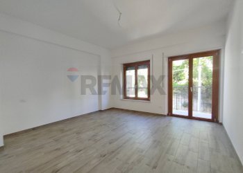 Stanza vuota - Trilocale VIA FONTESECCO
 
23-25, L'Aquila - foto 11