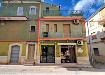 Foto 2 - Apartment Via Papa Giovanni XXIII
 
5, San Nicandro Garganico - photo 2