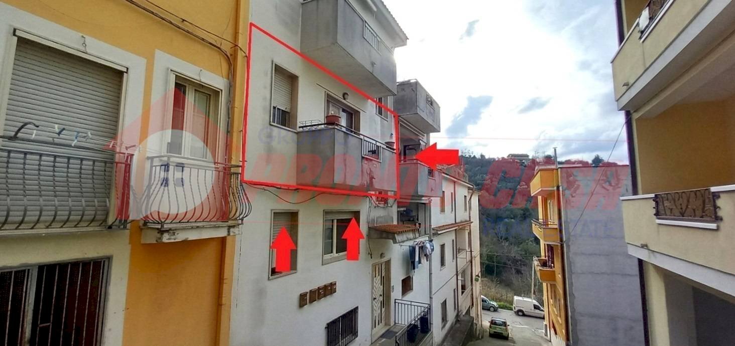 Foto 1 - Three-room apartment Via DONIZETTI
 
6, Ischitella - photo 1