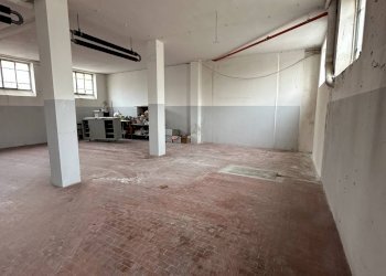 Foto 3 - Magazzino via Crivelli
25, Varedo - foto 3