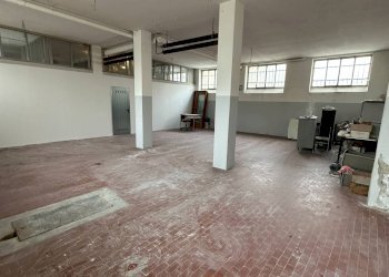 Foto 5 - Magazzino via Crivelli
25, Varedo - foto 5