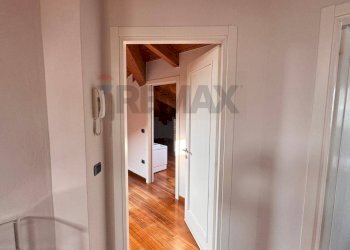 Hall / corridoio - Trilocale ARGINI
 
69, Traversetolo - foto 21