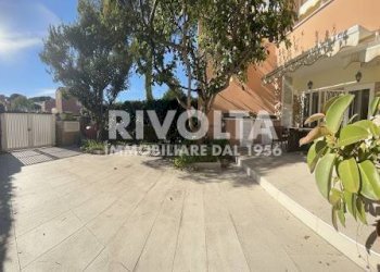 Foto 1 - Villa a Schiera Viale Nettuno, Fiumicino - foto 1